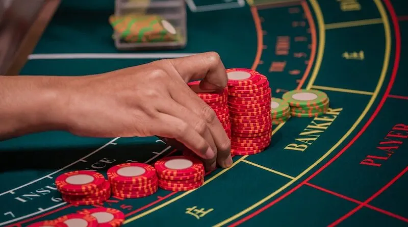 Luật chơi Baccarat: tối giản để tối ưu tốc độ Luật chơi Baccarat: tối giản để tối ưu tốc độ